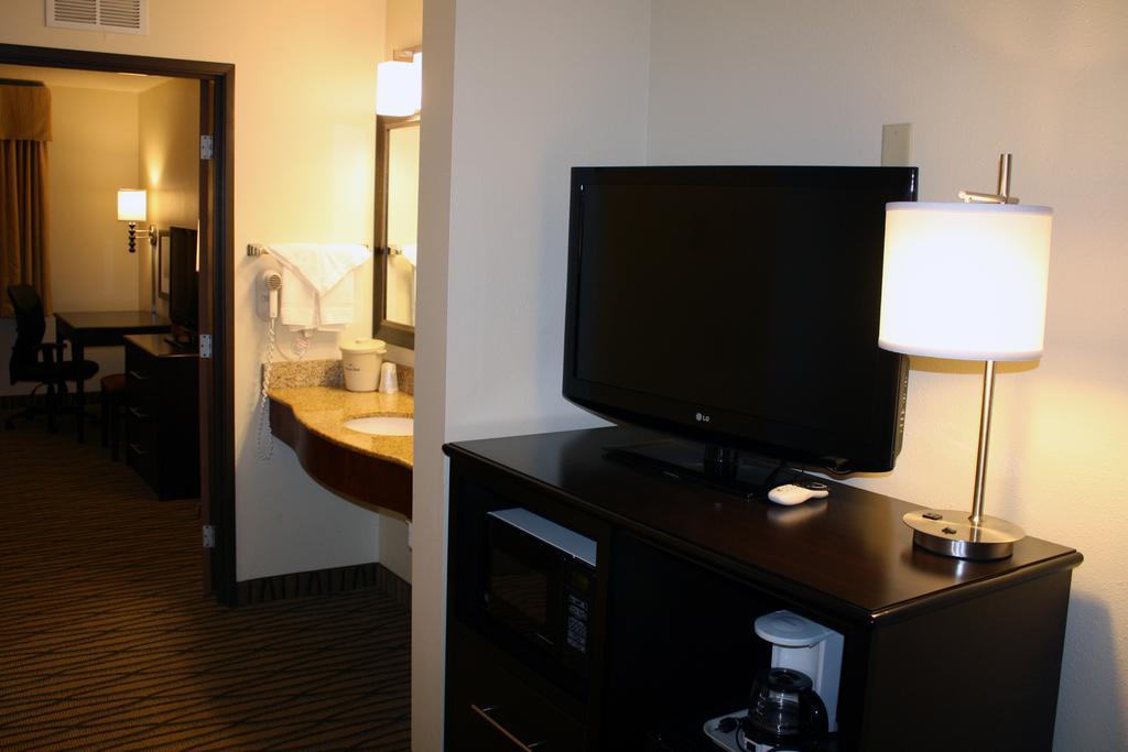 Americinn By Wyndham Rogers Kamer foto